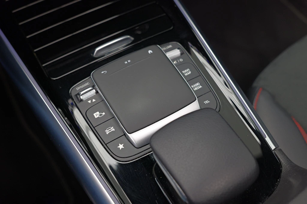 Mercedes-Benz GLA – foto 29