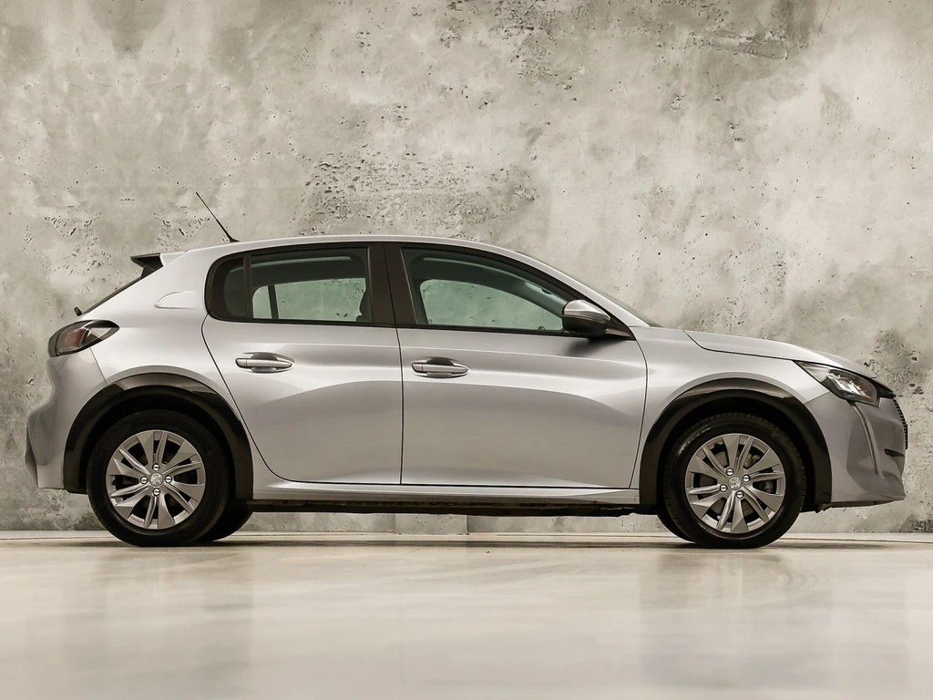 Peugeot e-208 – foto 9