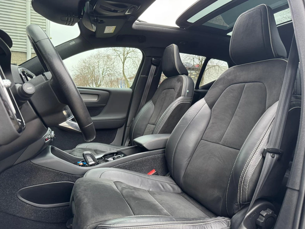Volvo XC40 – foto 25