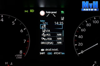Toyota Yaris – thumbnail 23