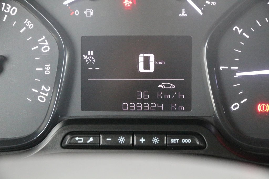 Opel Vivaro – foto 10