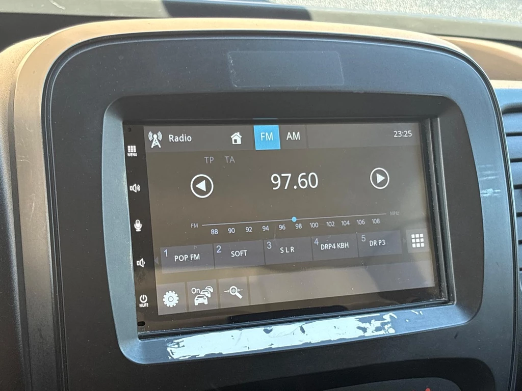 Renault Trafic – foto 18