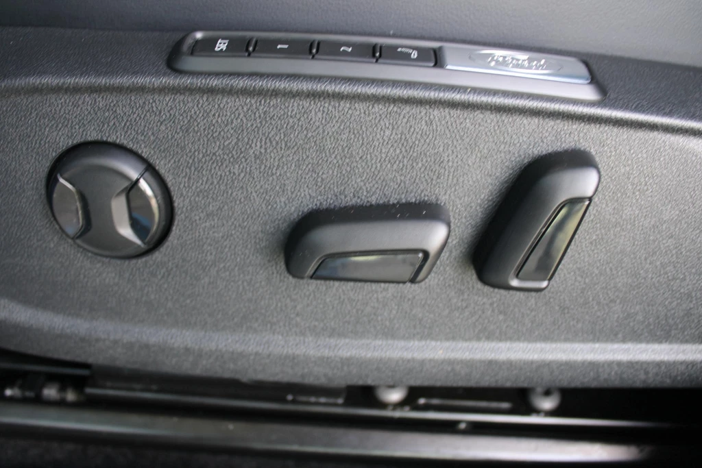 Ford Explorer – foto 9