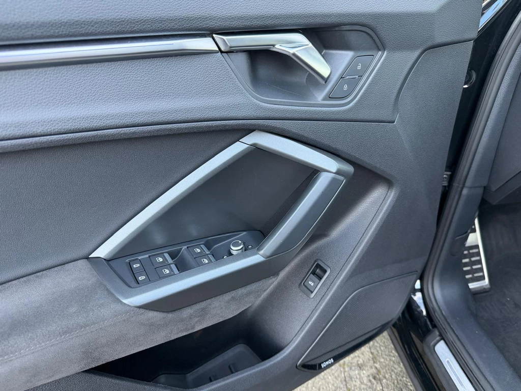 Audi RSQ3 – foto 19