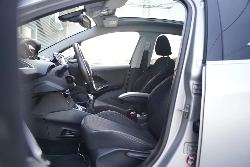 Peugeot 208 – foto 25