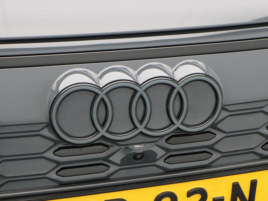 Audi Q6 e-tron – foto 13