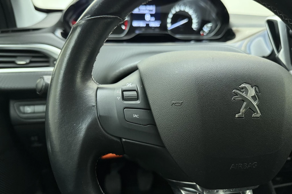 Peugeot 208 – foto 19