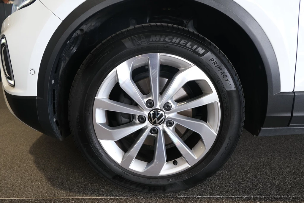 Volkswagen T-Roc – foto 16