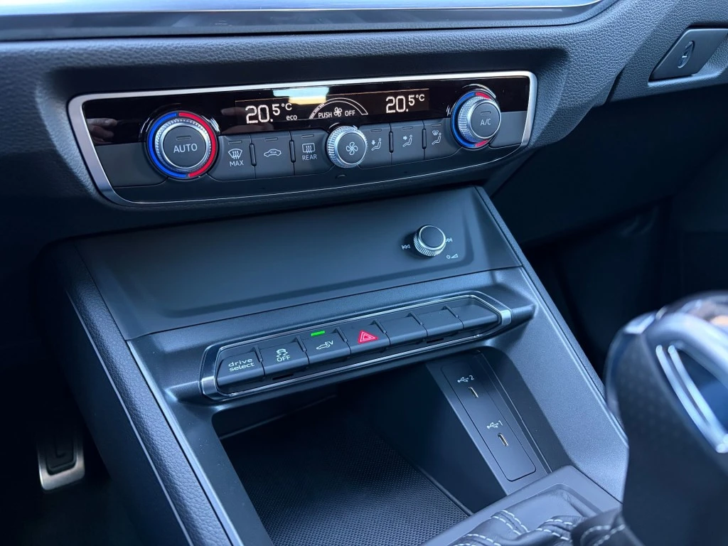 Audi Q3 – foto 11