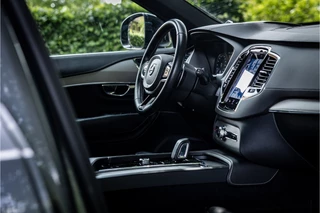 Volvo XC90 – thumbnail 32
