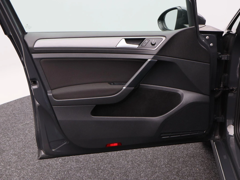 Volkswagen e-Golf – foto 19