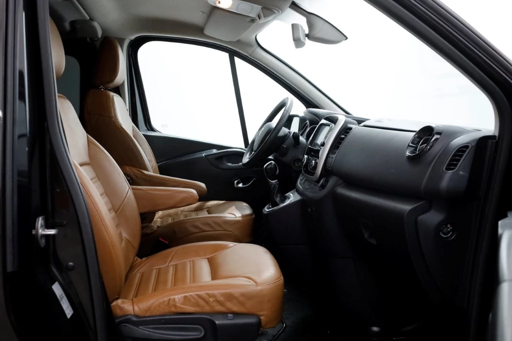 Renault Trafic – foto 12