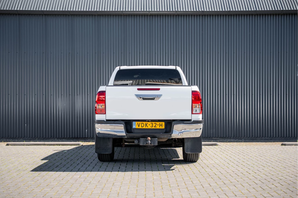 Toyota Hilux – foto 4