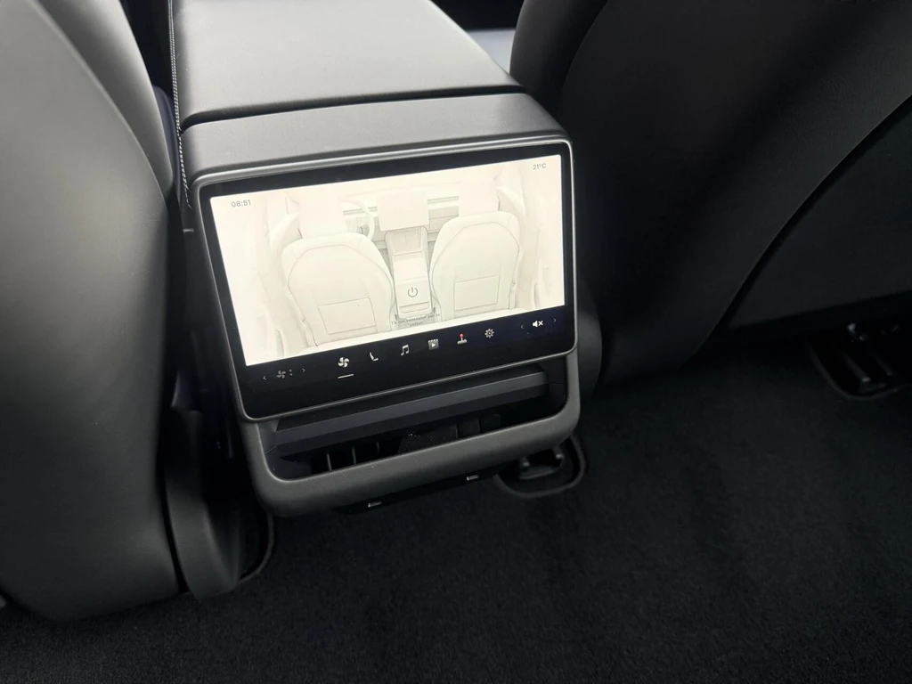 Tesla Model 3 – foto 10