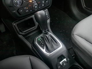Jeep Renegade – thumbnail 23