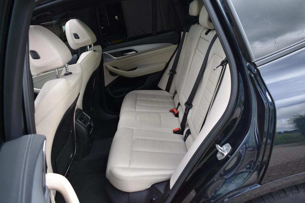 BMW iX3 – foto 15