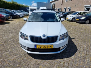 Škoda Octavia – thumbnail 8