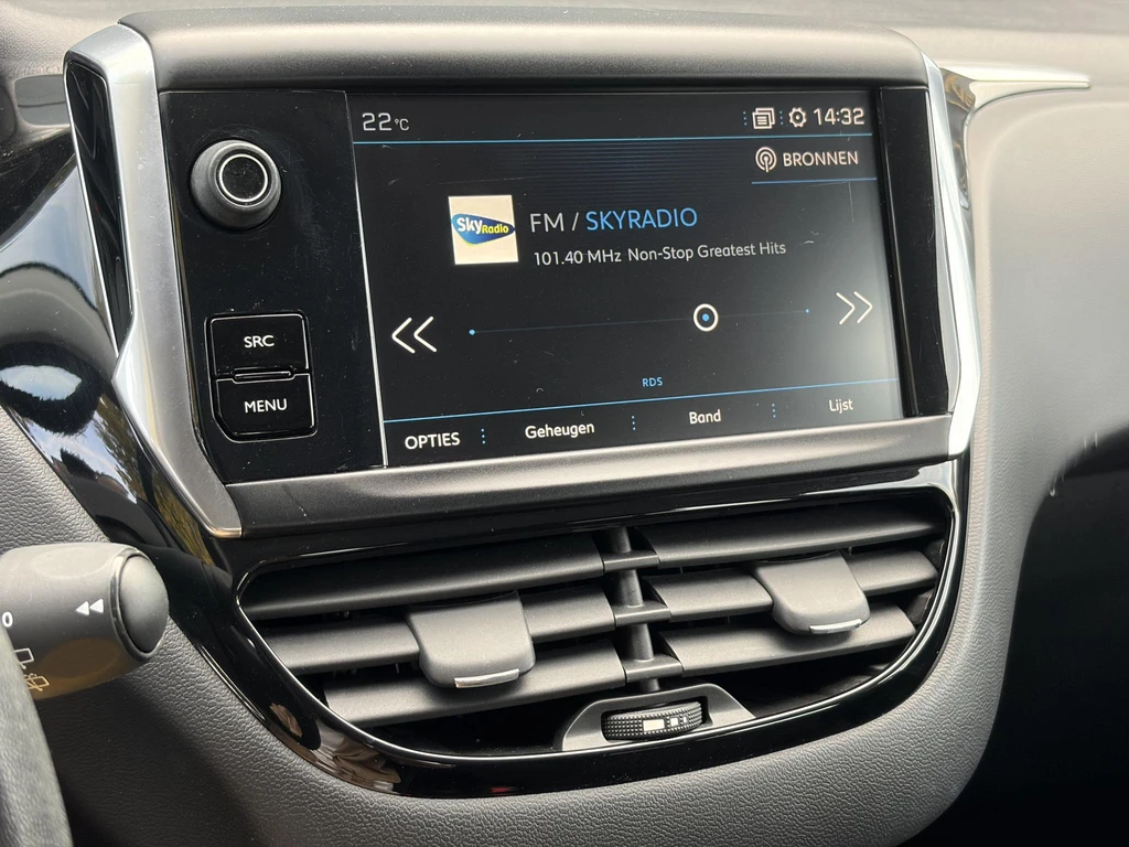 Peugeot 208 – foto 15