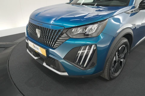 Peugeot e-2008 EV Allure 54 kWh | SOH 97,4% | 11 KW Lader | Apple Carplay | Parkeersensoren