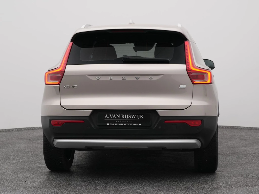 Volvo XC40 – foto 8