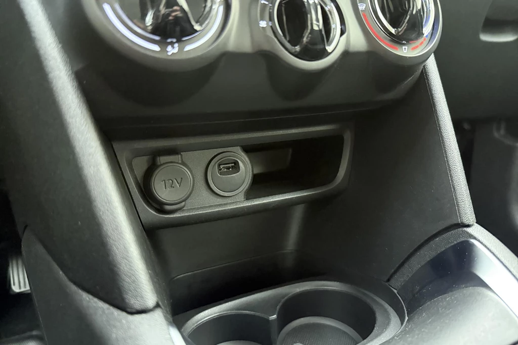 Peugeot 208 – foto 21
