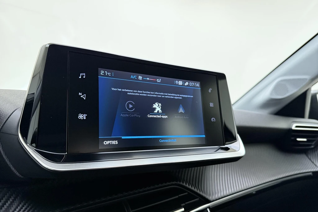 Peugeot 208 – foto 23
