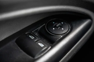 Ford Transit Connect – thumbnail 29