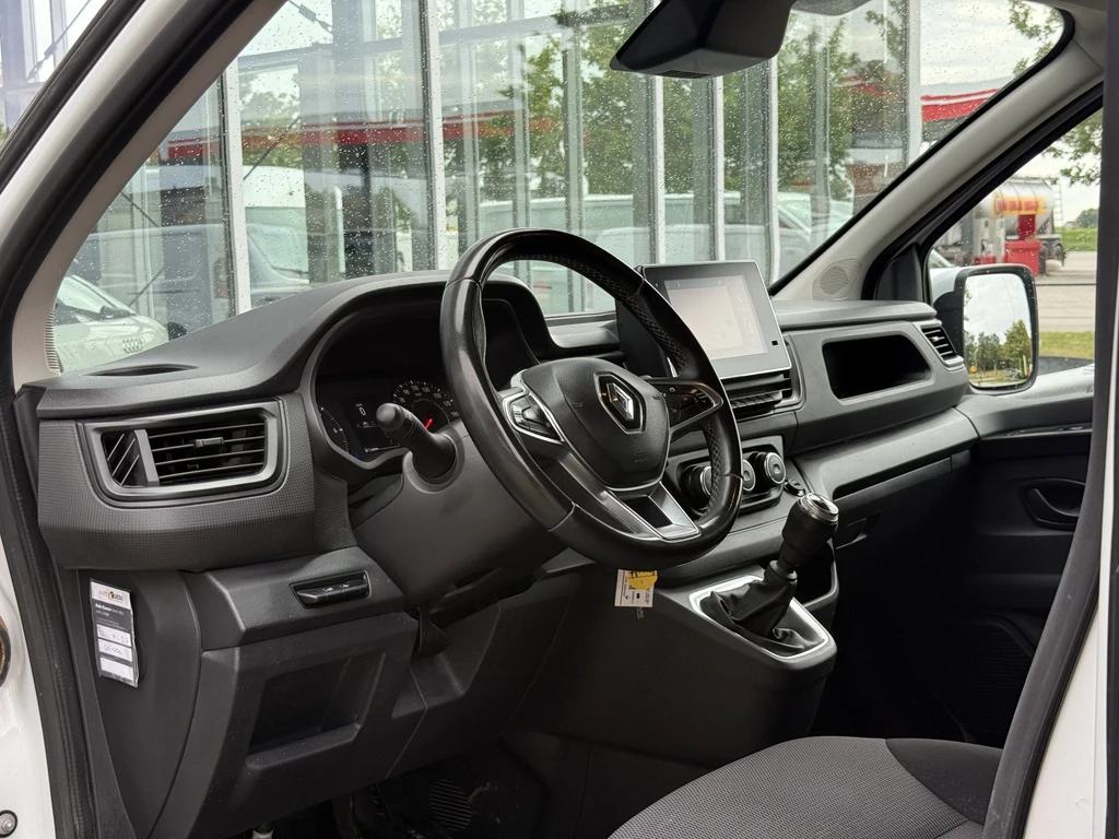 Renault Trafic – foto 11