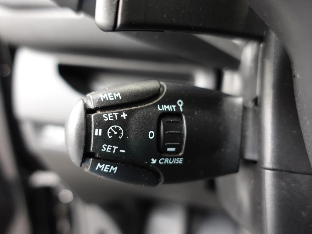 Opel Vivaro – foto 18