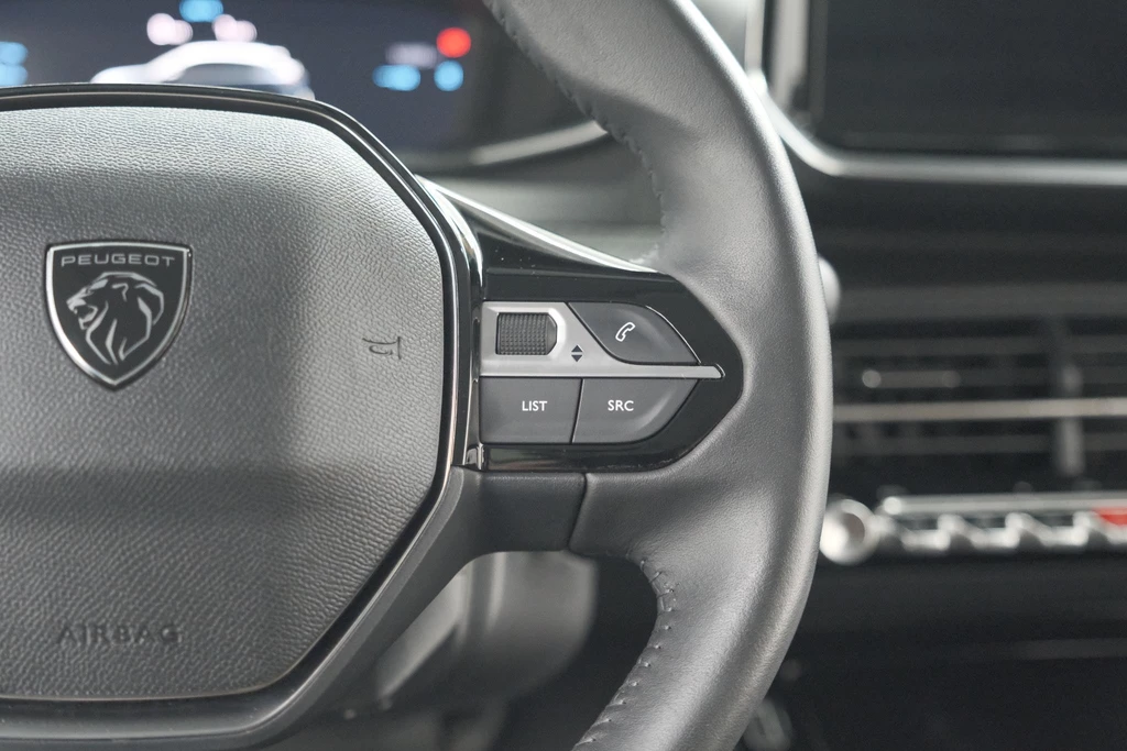 Peugeot 208 – foto 40
