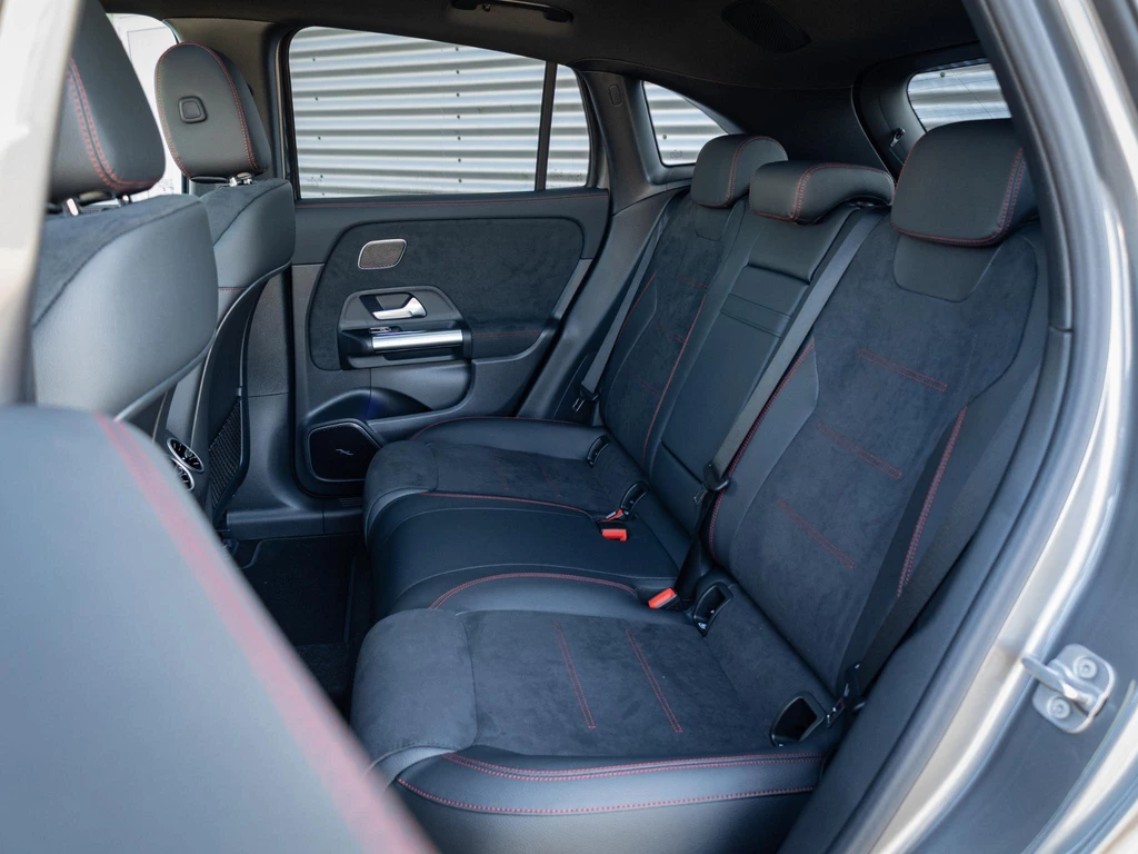 Mercedes-Benz EQA – foto 10