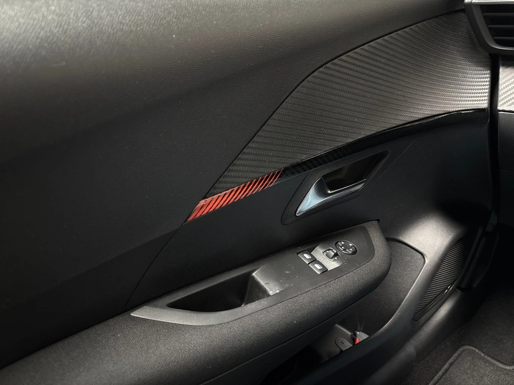 Peugeot 208 – foto 16