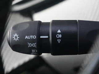 Peugeot 2008 – thumbnail 14