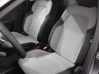 Mitsubishi Colt – thumbnail 12