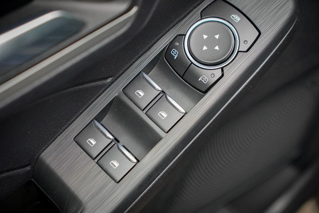 Ford Kuga – foto 18