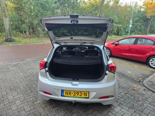Hyundai i20 – thumbnail 12