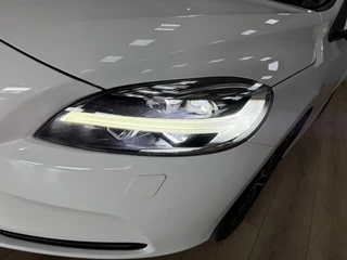 Volvo V40 – thumbnail 10