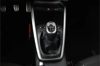 Kia Stonic – thumbnail 32