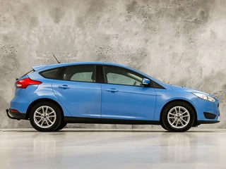 Ford Focus – thumbnail 8