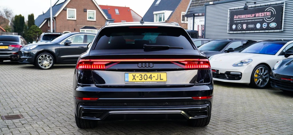 Audi Q8 – foto 4