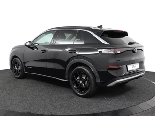 Volkswagen T-Roc – thumbnail 3