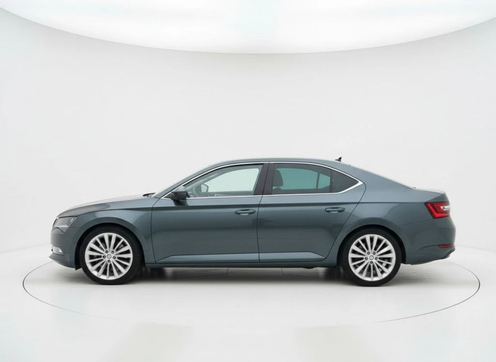 Škoda Superb – foto 2