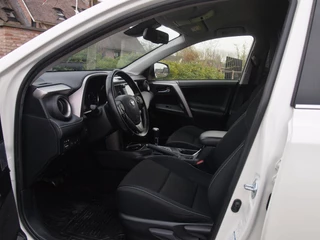 Toyota RAV4 – thumbnail 12