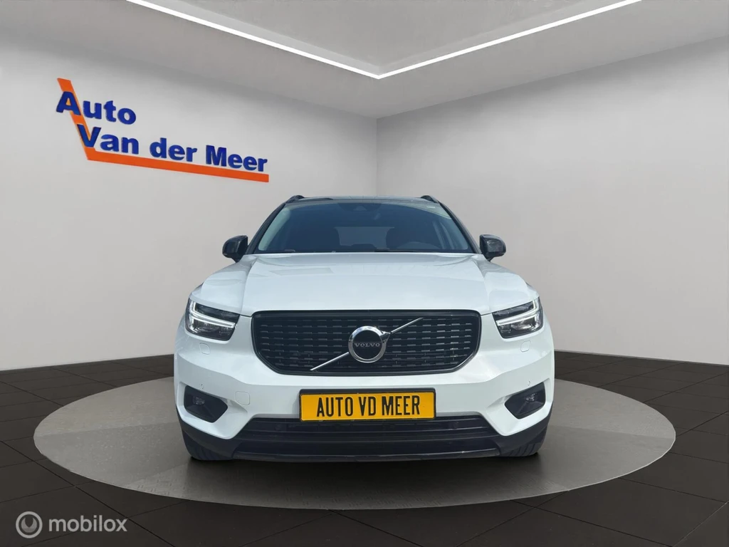 Volvo XC40 – foto 8