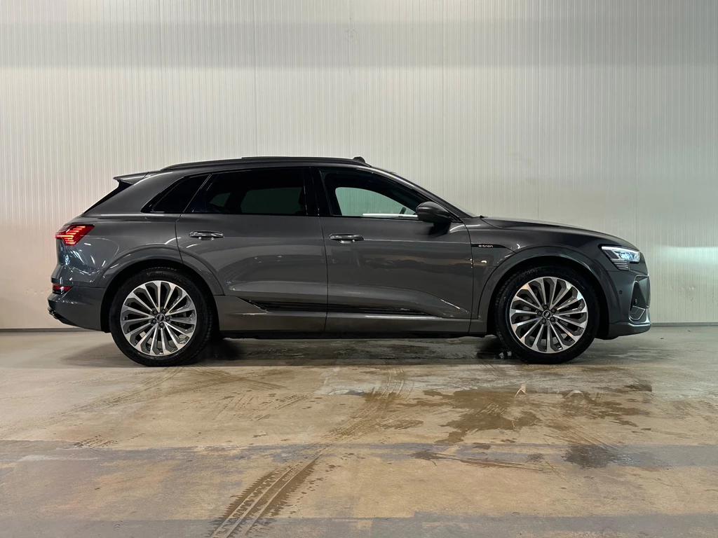 Audi e-tron – foto 7
