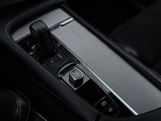 Volvo XC90 – thumbnail 18