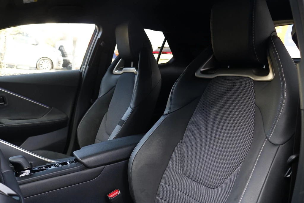 Toyota C-HR – foto 10