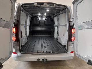 Ford Transit Custom – thumbnail 8