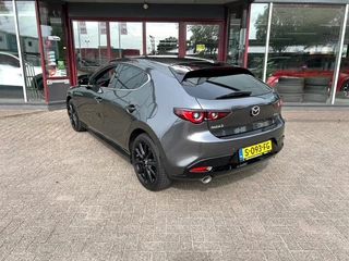 Mazda 3 – thumbnail 2