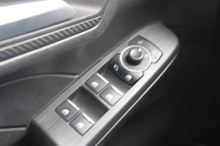Ford Kuga – thumbnail 9